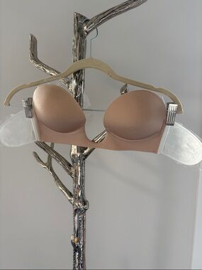 Strapless Nude Push-Up Bra